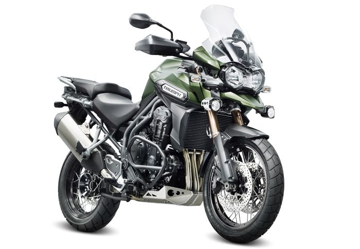 Με ακτινωτούς τροχούς 19 και 17 ιντσών εμπρός και πίσω αντίστοιχα, επιπλέον εξ
Με ακτινωτούς τροχούς 19 και 17 ιντσών εμπρός και πίσω αντίστοιχα, επιπλέον εξοπλισμό της στάνταρ έκδοσης και χακί χρώμα έρχεται η Tiger Explorer XC.